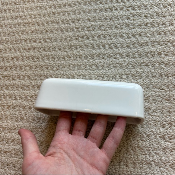 Pfaltzgraff Acadia White 1/4 lb Covered Butter Dish - Picture 8 of 16